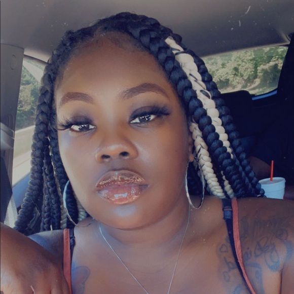 Meet your Posher, Diamond - Picture 1 of 1